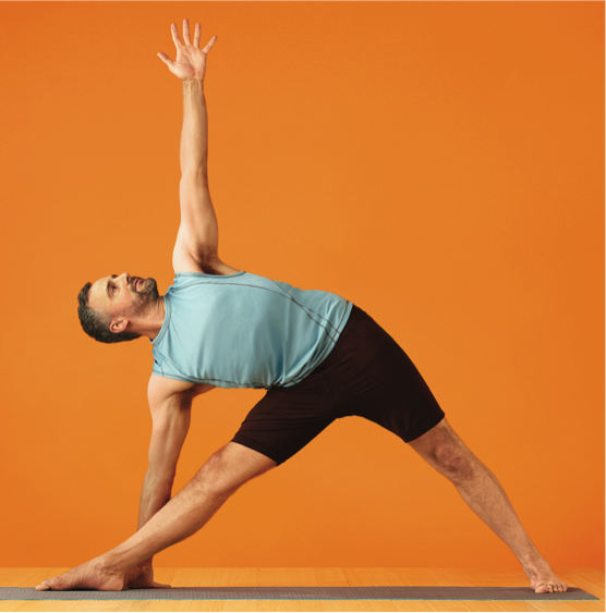 iyengar-trikonasana-yoga-shiraz